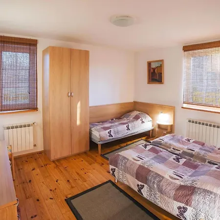 Apartmán Gemuetliche Im Gruenen Am Dadaj